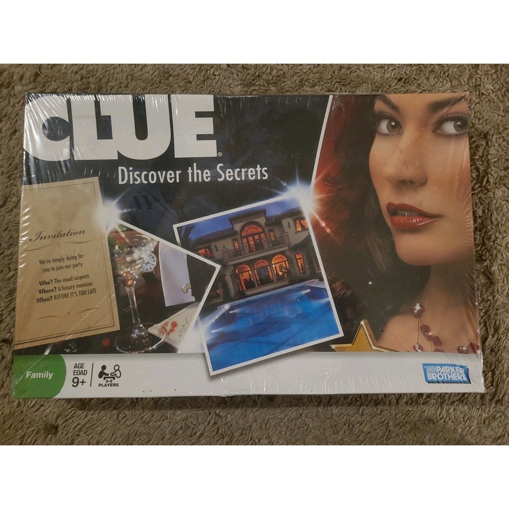 Hasbro Clue Discover the Secrets Board Game Family Game Crime Theme 3+ Players